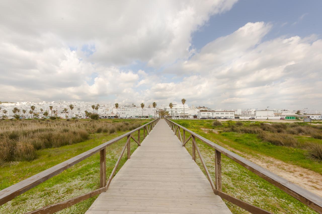 Avenida De La Playa Conil De La Frontera Exterior foto